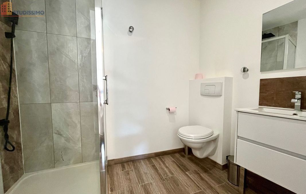 Studio meublé 20m² Nancy centre - Rénové, lumineux - Photo 2
