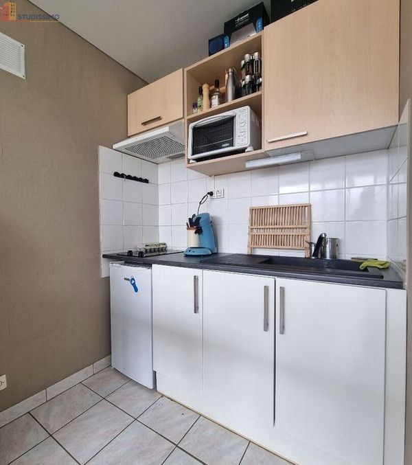 Studio 23m² Nancy 54000 - Dernier étage, lumineux - Photo 6