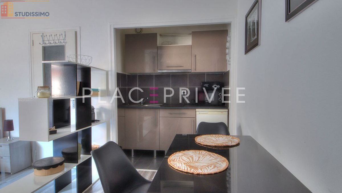 Studio 27m² Nancy centre - Meublé, 1er étage - Photo 1