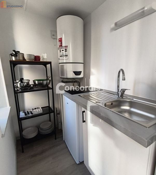 Studio meublé 21m² Nancy 54000 - Lumineux, 1er étage - Photo 4