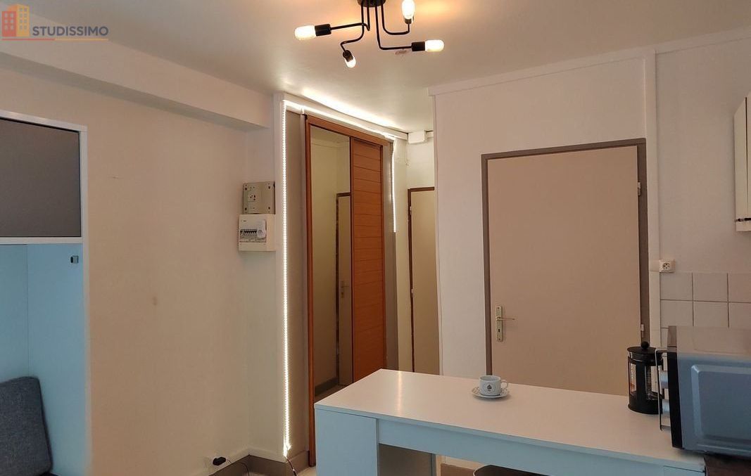 Studio meublé 17m² Nancy 54000 - Meublé, 2e étage - Photo 3