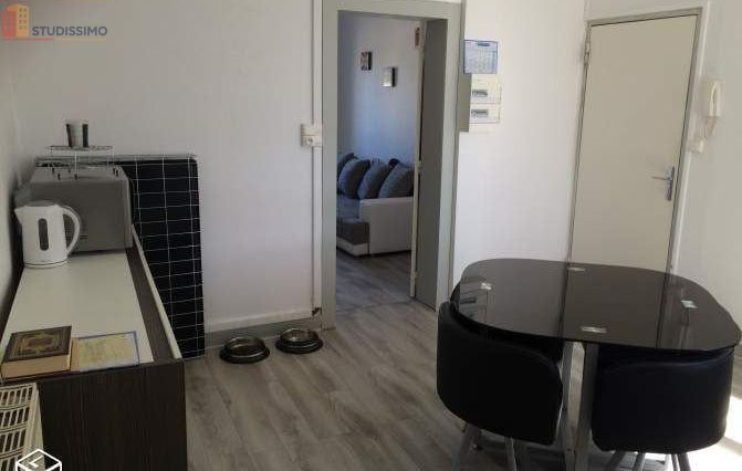Studio 42m² Lunéville - Lumineux, 2e étage - Photo 3