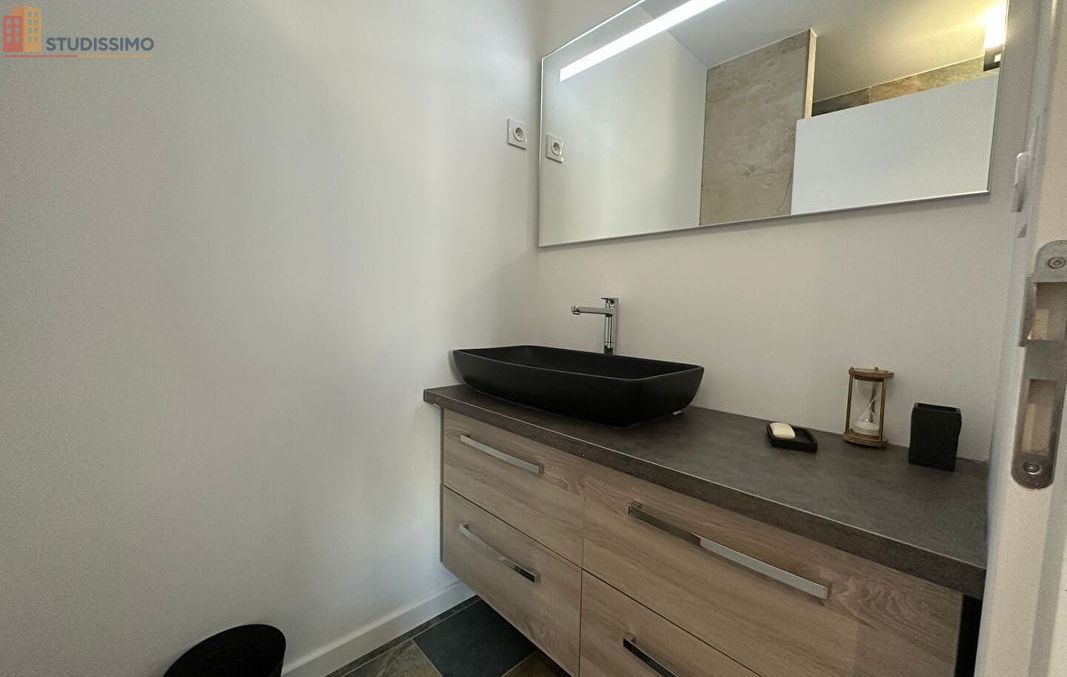 Studio meublé 10m² Vandoeuvre-lès-Nancy - Meublé - Photo 6