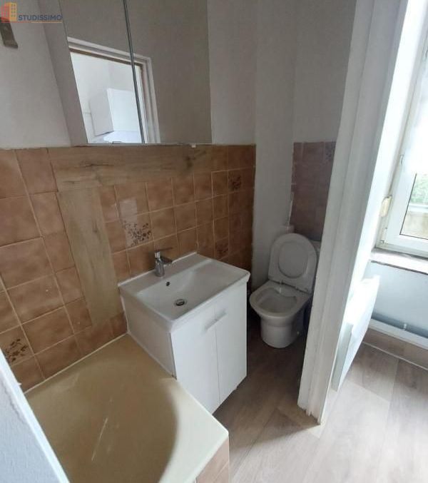 Studio meublé 9m² Nancy 54000 - Meublé, DPE A - Photo 1