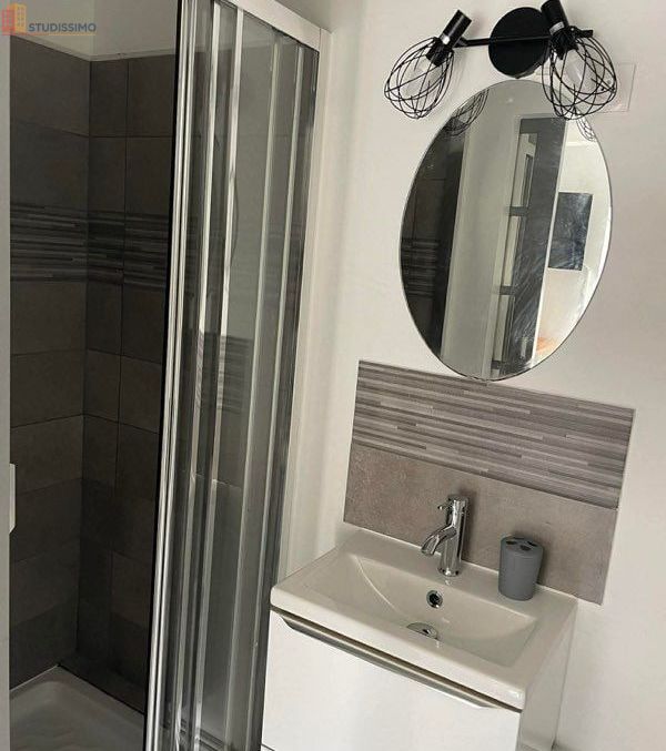 Studio 20m² Nancy 54000 - Meublé, DPE D - Photo 1