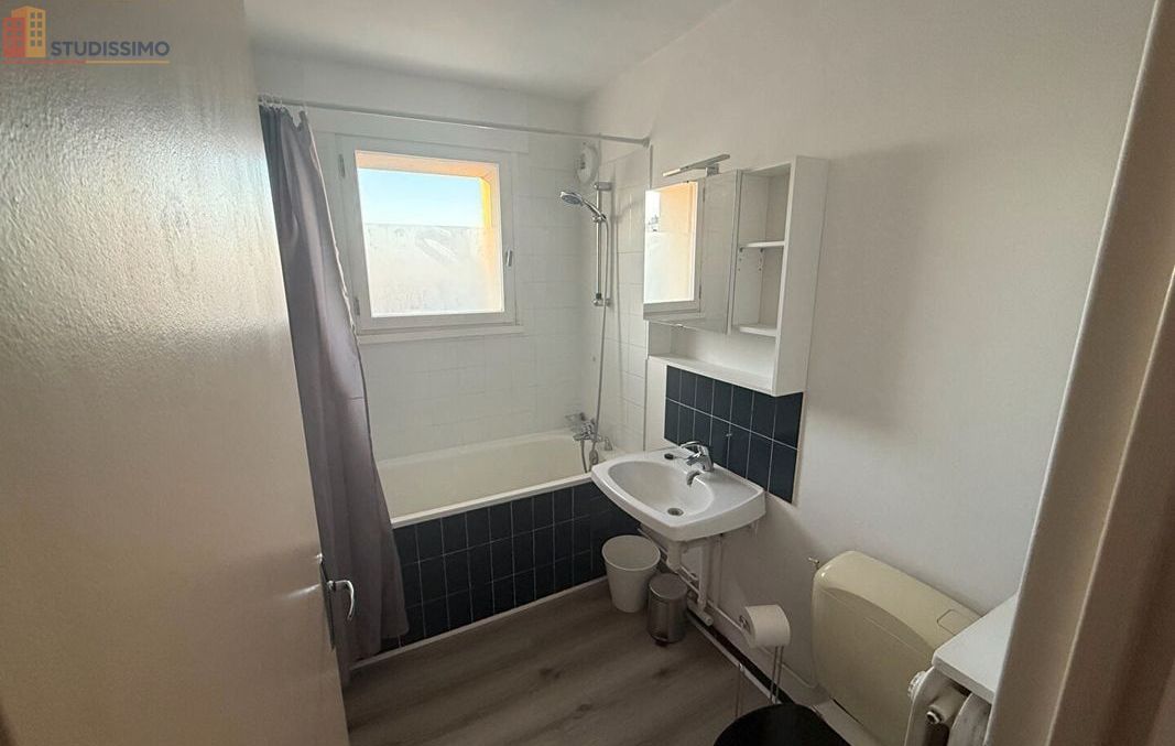 Studio meublé 24m² Nancy 54000 - Lumineux - Photo 4
