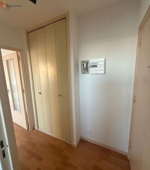 Studio meublé 24m² Nancy 54000 - Lumineux - Photo 0