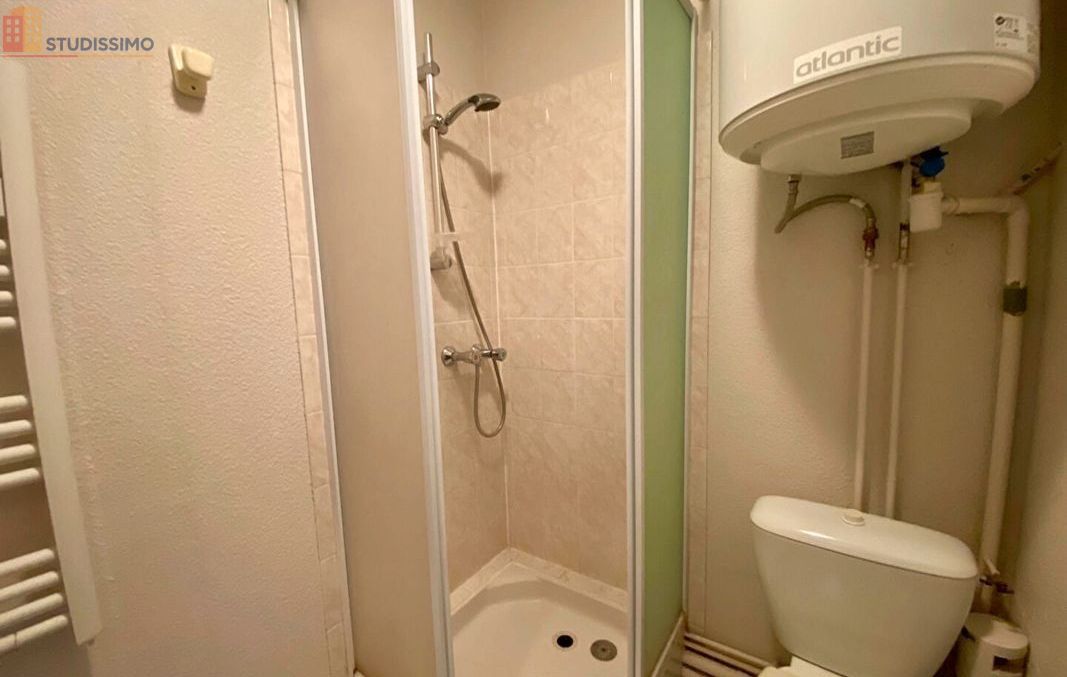 Studio meublé 19m² Nancy 54100 - Meublé, 2e étage - Photo 1