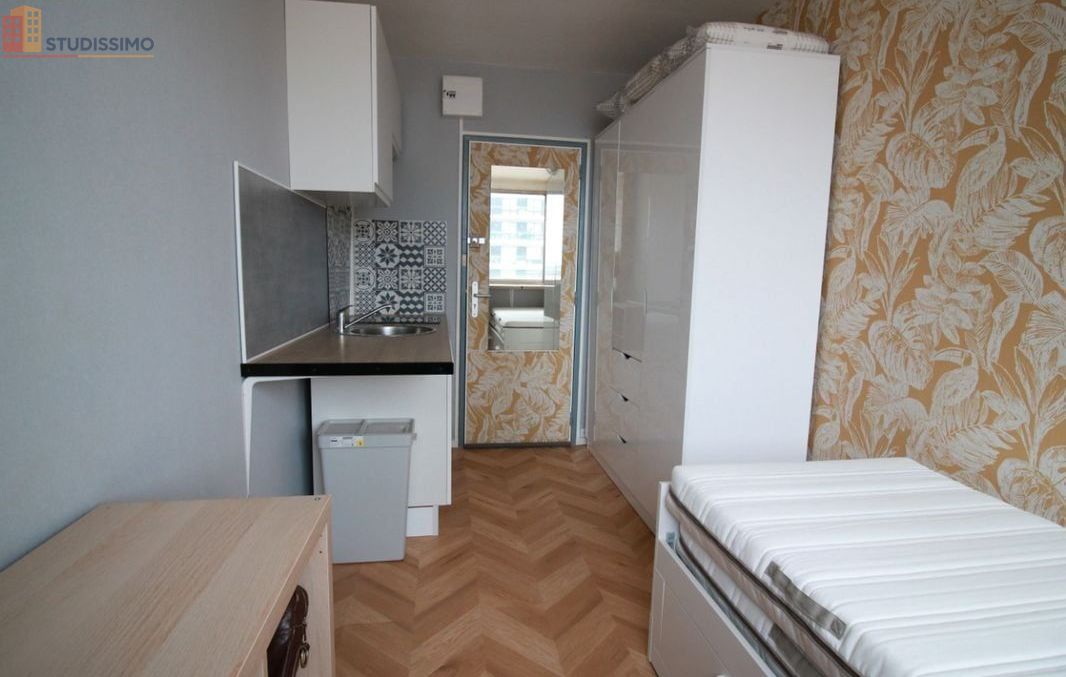 Studio 9m² Nancy 54000 - Étage élevé, DPE C - Photo 1