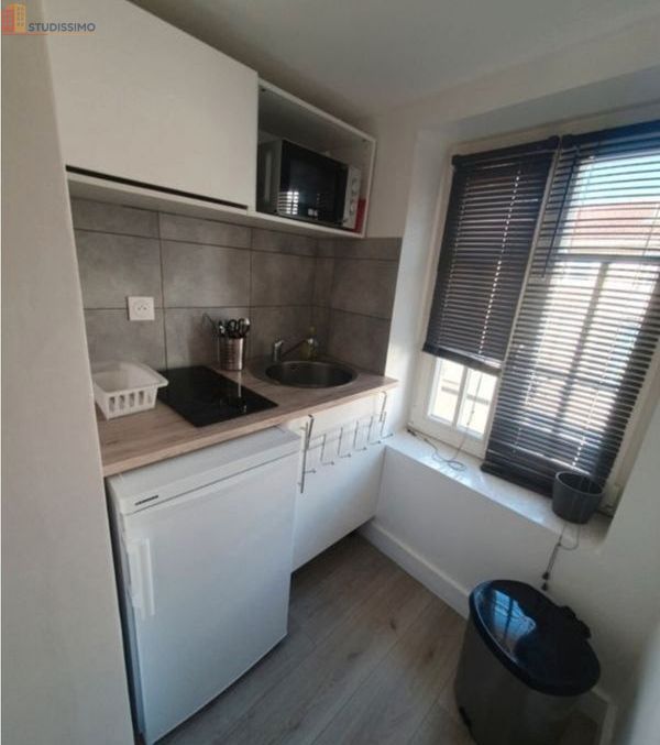 Studio meublé 16m² Nancy centre - Proche tram, place du marché - Photo 5