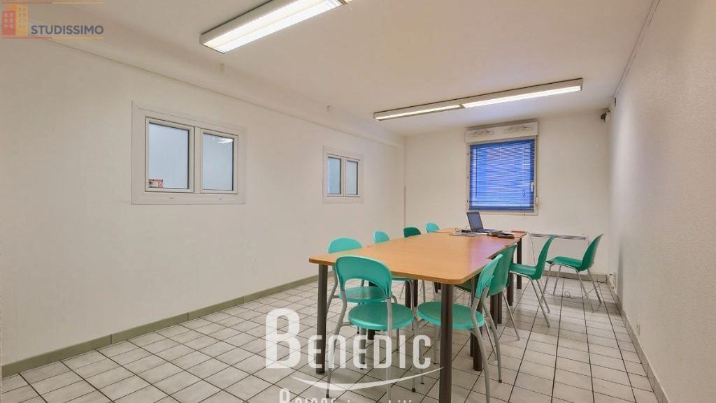 Studio meublé 18m² Nancy - Lumineux, proche commodités - Photo 13