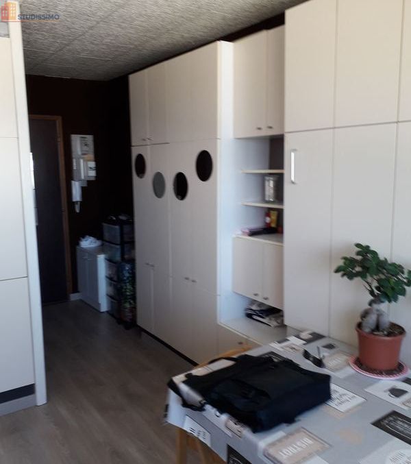 Studio meublé 20m² Vandoeuvre-lès-Nancy - Meublé, dernier étage - Photo 1