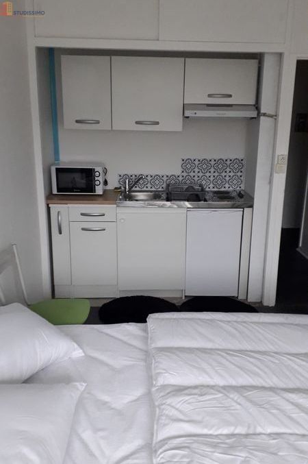 Studio meublé 21m² Nancy 54000 - Proche facs, calme - Photo 2