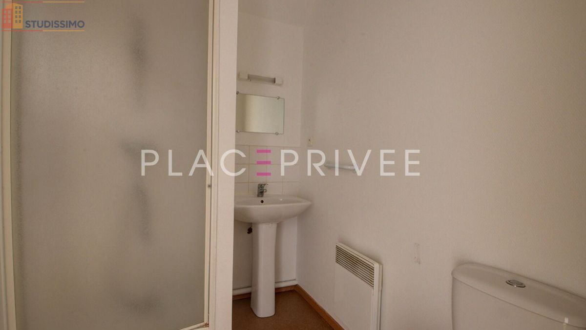 Studio meublé 18m² Nancy 54000 - Étage élevé, lumineux - Photo 1