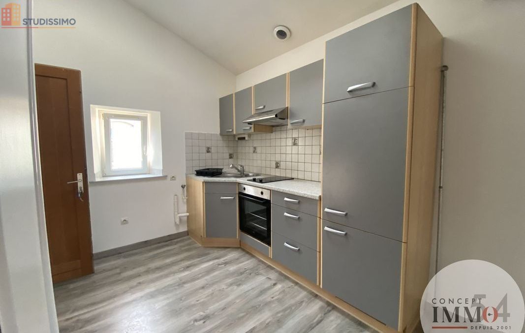 Studio meublé 28m² Toul 54200 - 2e étage, lumineux - Photo 5