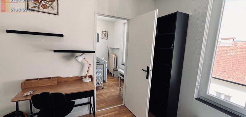 Studio meublé 20m² Nancy 54000 - Joli, idéalement situé - Photo 4