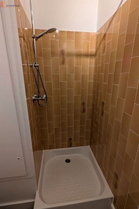 Studio meublé 23m² Vandoeuvre-lès-Nancy - Parking couvert, cave - Photo 1