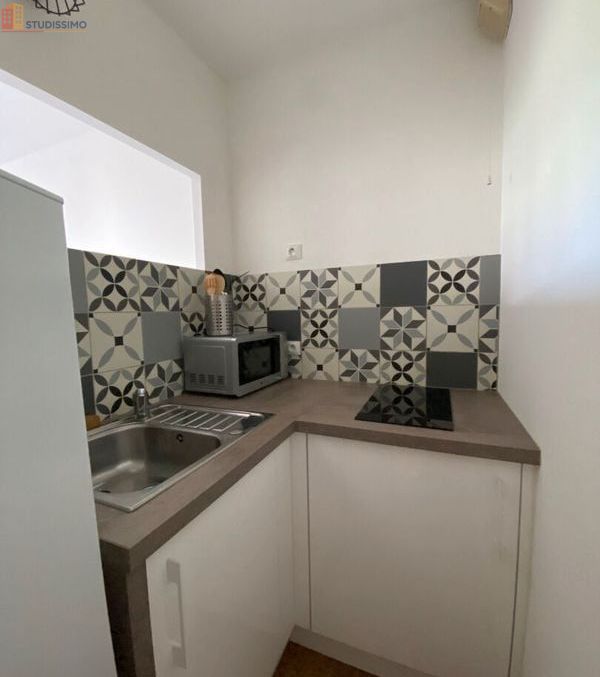 Studio meublé 18m² Nancy 54000 - Meublé, lumineux - Photo 4