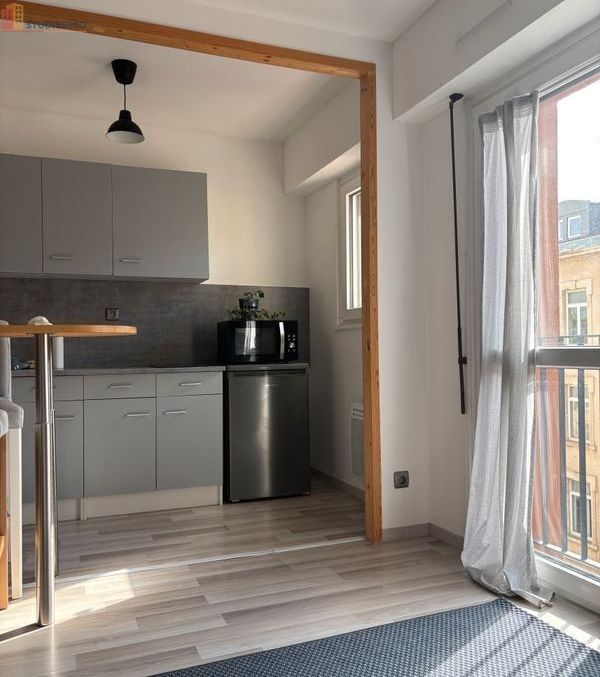 Studio meublé 33m² Nancy 54000 - Tout confort, étage élevé - Photo 2