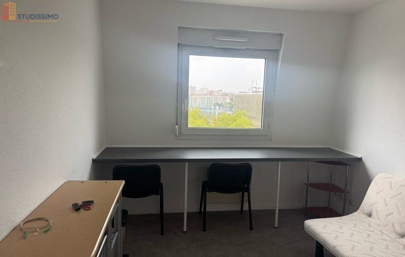 Studio meublé 18m² Nancy centre - Proche gare et tram - Photo 5