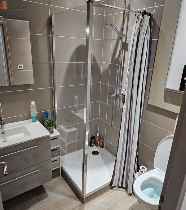 Studio 27m² Nancy 54000 - Clim réversible, charges incluses - Photo 4