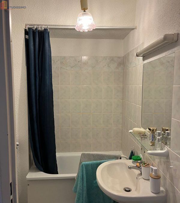Studio 21m² Nancy 54000 - Meublé, DPE D - Photo 1