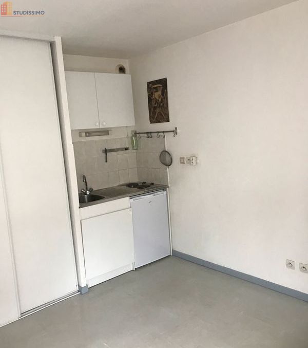 Studio 21m² Nancy centre - Proche hôpital central - Photo 1