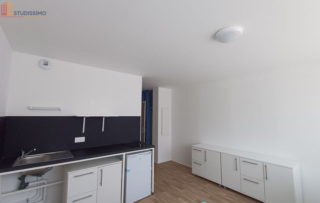 Studio meublé 23m² Mont-Saint-Martin - Meublé, équipé - Photo 3