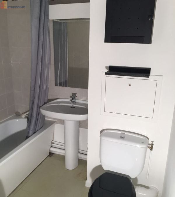 Studio 29m² Nancy 54000 - Étage haut, DPE D - Photo 1