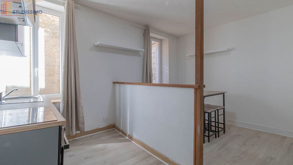 Studio 28m² Stenay - 1er étage, lumineux - Photo 8