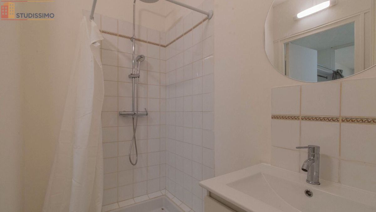 Studio 28m² Stenay - 1er étage, lumineux - Photo 2
