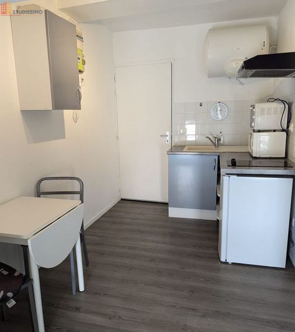 Studio meublé 17m² Verdun 55100 - Meublé, 2e étage - Photo 2