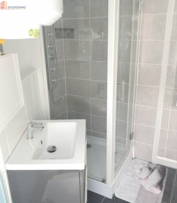 Studio meublé 25m² Ploemeur - Centre, lumineux - Photo 1