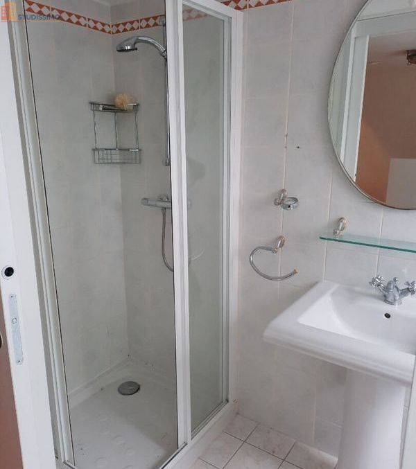 Studio meublé 19m² Le Tour-du-Parc 56370 - Meublé, 1er étage - Photo 7