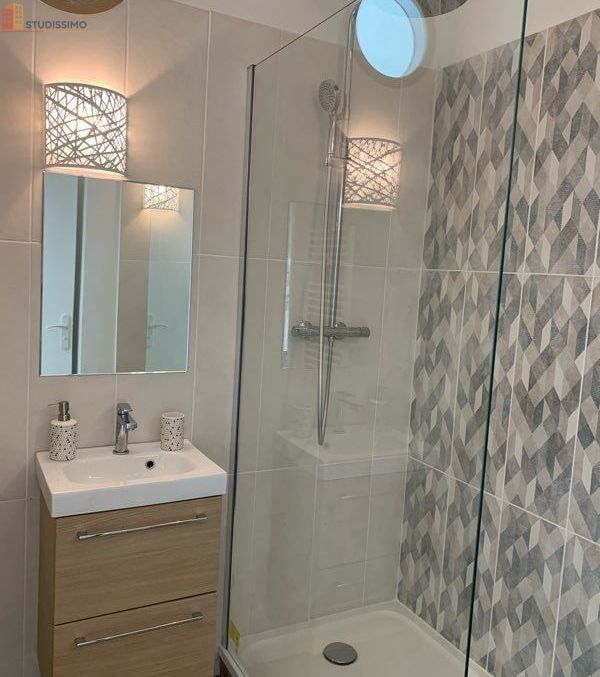 Studio meublé 30m² Lorient centre - Lumineux - Photo 1