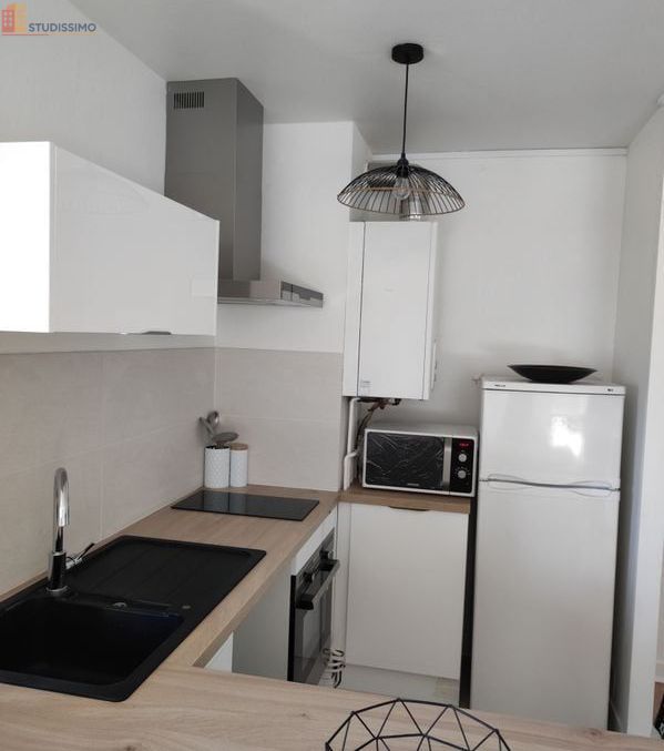 Studio meublé 27m² Lorient 56100 - Parking, lumineux - Photo 5