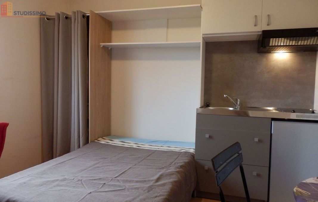 Studio meublé 14m² Vannes centre - Proche port, WIFI - Photo 5