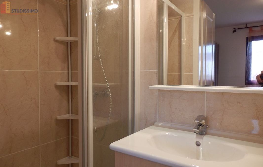 Studio meublé 14m² Vannes centre - Proche port, WIFI - Photo 1