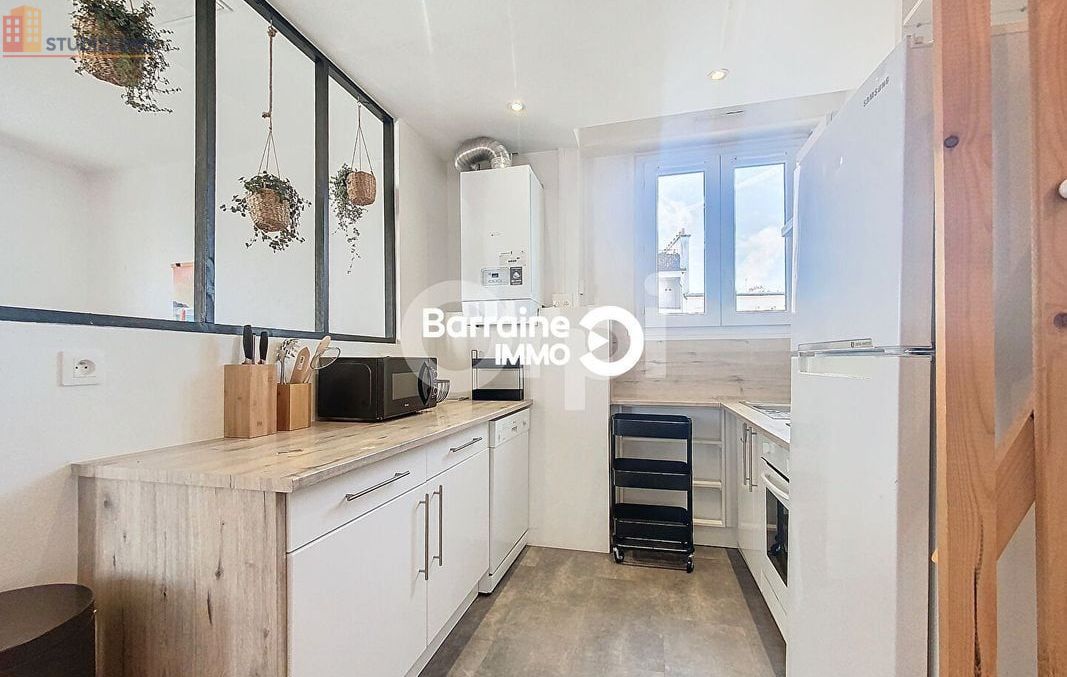Studio meublé 11m² Lorient - Lumineux, dernier étage - Photo 15