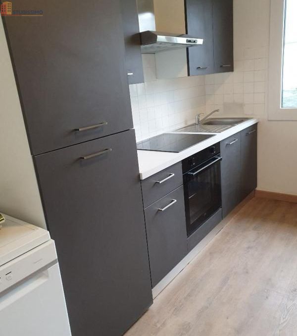 Studio meublé 14m² Pontivy - Meublé, DPE D - Photo 5