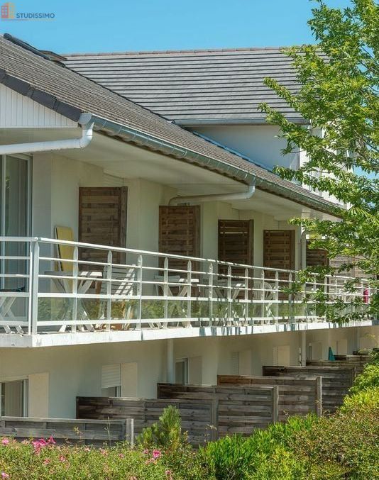 Studio meublé 28m² Vannes Ouest - Balcon, lumineux - Photo 2