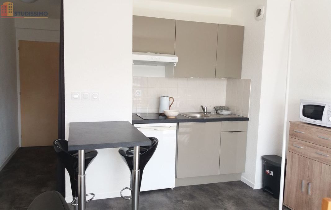 Studio 21m² Pontivy - Lumineux, proche centre-ville - Photo 3