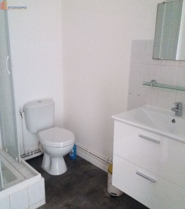 Studio 21m² Pontivy - Lumineux, proche centre-ville - Photo 1