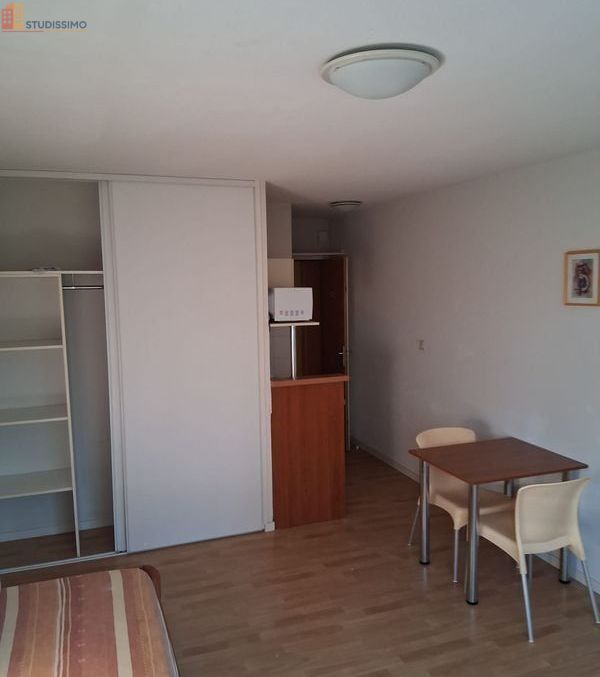 Studio meublé 24m² Pontivy - Résidence de services, lumineux - Photo 5