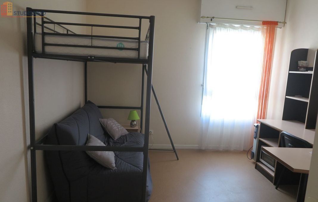 Studio meublé 18m² Lorient Lanveur - Meublé, proche commodités - Photo 2