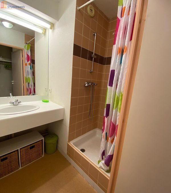 Studio meublé 19m² Lorient 56100 - Idéal étudiant, lumineux - Photo 2