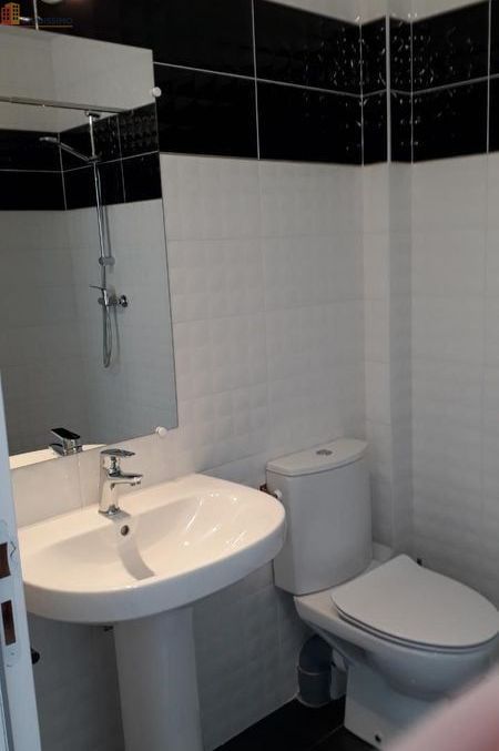 Studio meublé 16m² Ploemeur - Meublé, calme - Photo 2