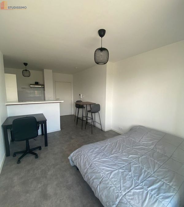 Studio meublé 25m² Vannes - Parking, meublé - Photo 2