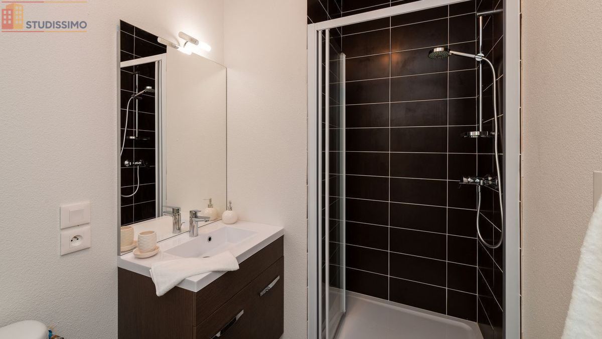 Studio meublé 35m² Saint-Avé - Balcon, récent - Photo 2