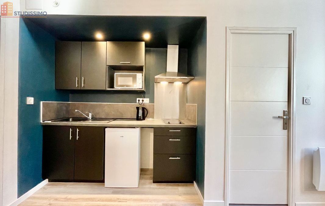 Studio meublé 18m² Lorient - Meublé, 1er étage - Photo 1